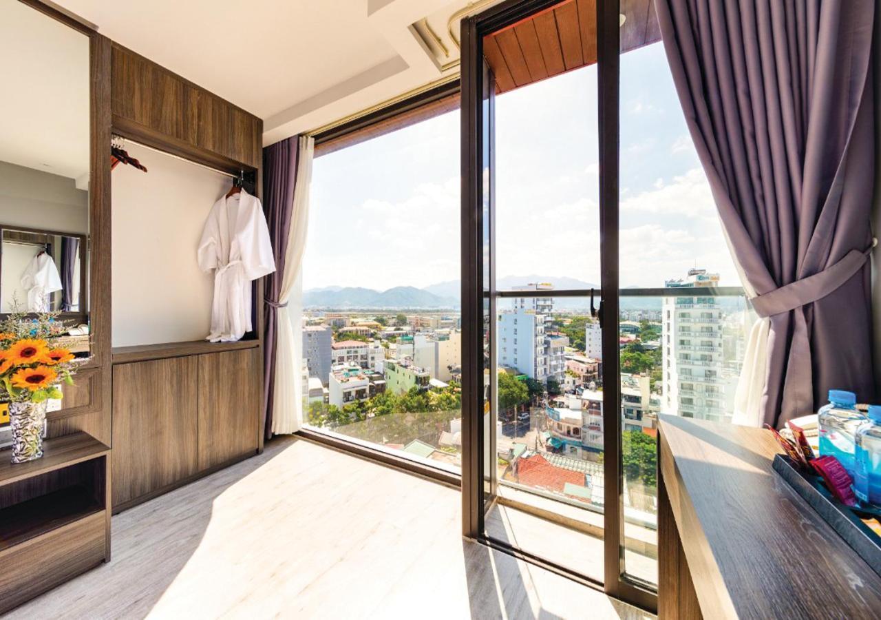 Ivy Hotel Nha Trang Exterior photo