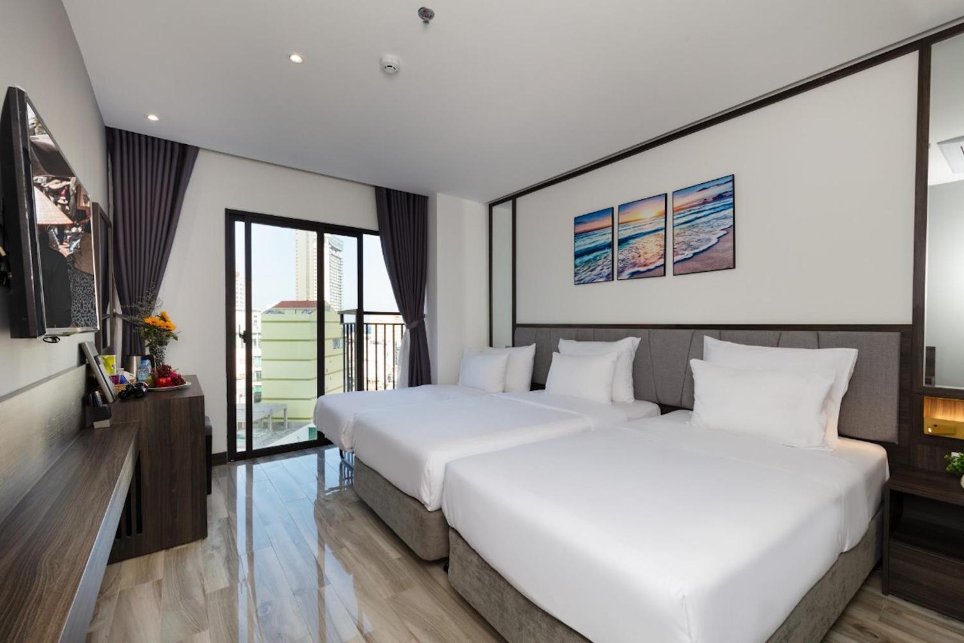 Ivy Hotel Nha Trang Exterior photo