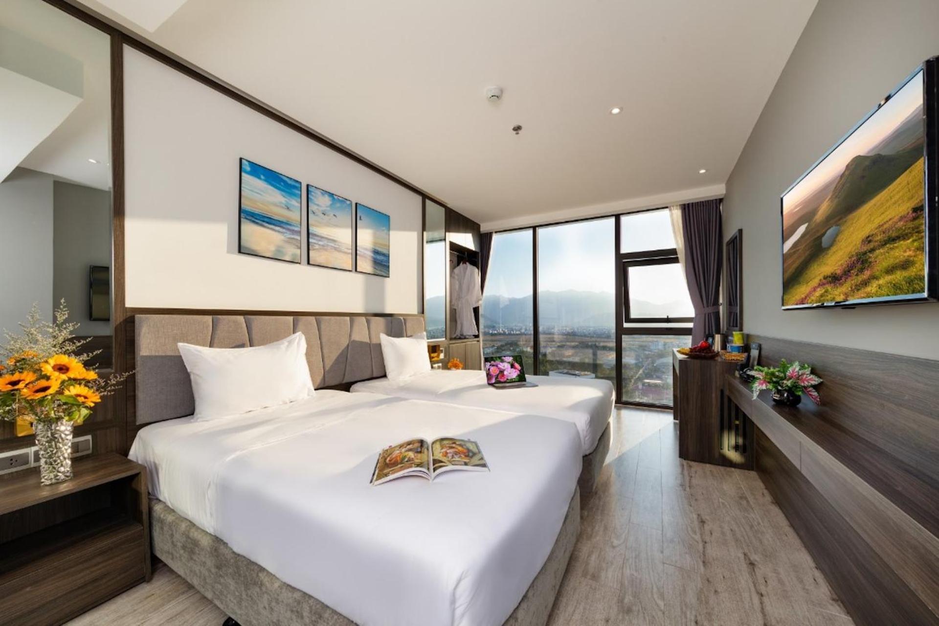 Ivy Hotel Nha Trang Exterior photo