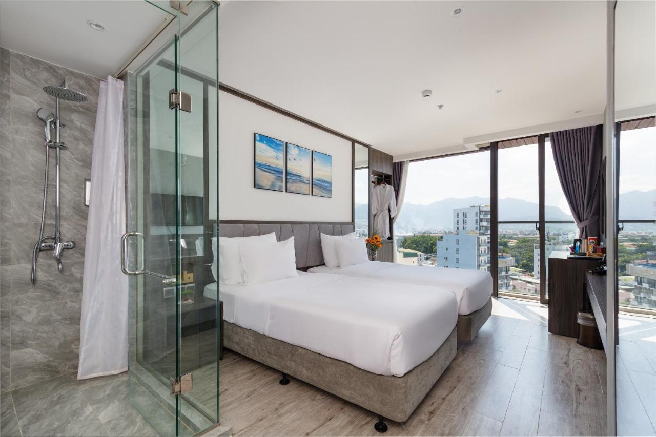 Ivy Hotel Nha Trang Exterior photo