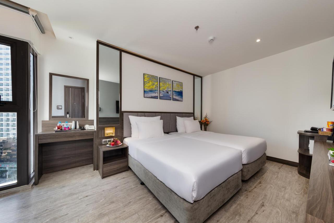 Ivy Hotel Nha Trang Exterior photo